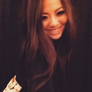 Meet your Posher, Naomi